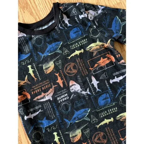 365Kids From Garanimals Boys Shark Print T Shirt Size 4 Black Multicolor Cotton - Picture 3 of 7